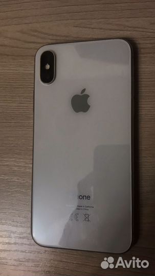 iPhone X, 64 ГБ