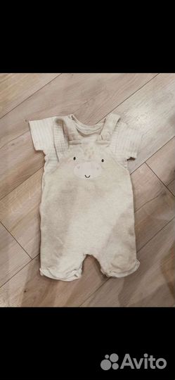 Костюмчик Mothercare: комбинезон и боди 80см