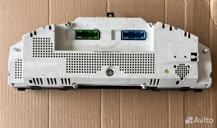 Панель приборов на Volkswagen touareg