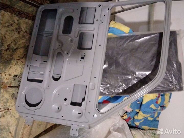 Дверь Нива 2131