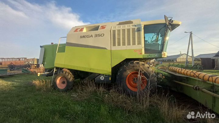 Комбайн Claas Mega, 2006