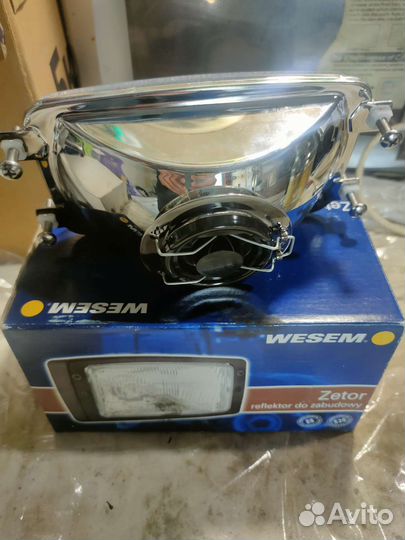 Противотуманная фара Wesem