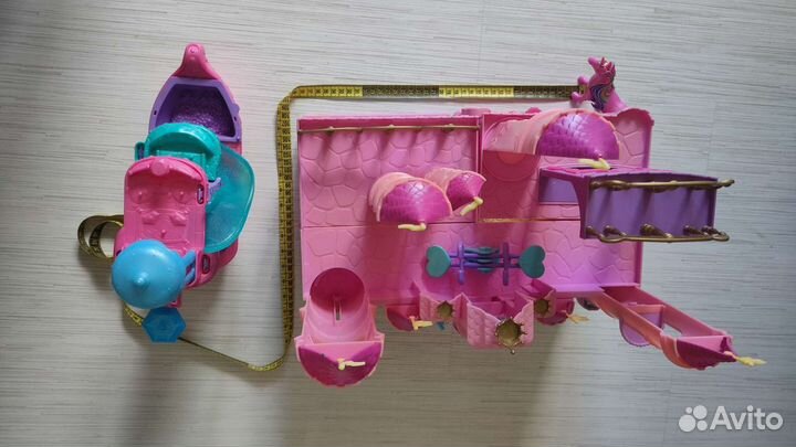 Кукольный замок / домик и кораблик