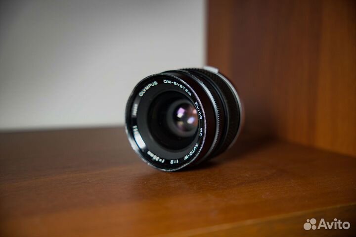 Olympus OM System Zuiko Auto-W 35 mm f/ 2
