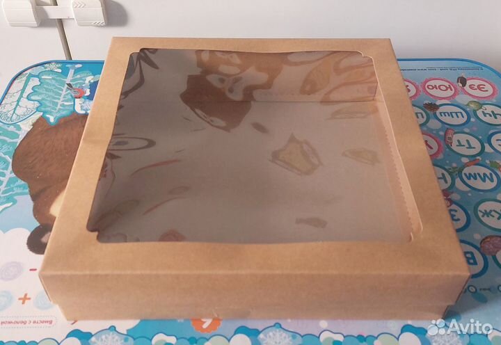 Коробки подарочные новые 30*30*7