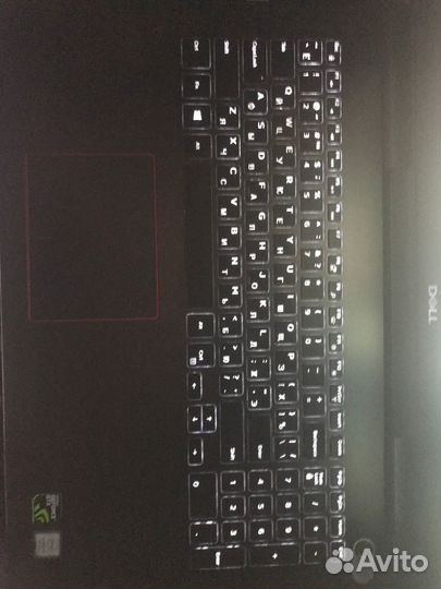 Dell 7757 i5 7300HQ, 1050 4gb, ddr4 16Gb, ssd+hdd