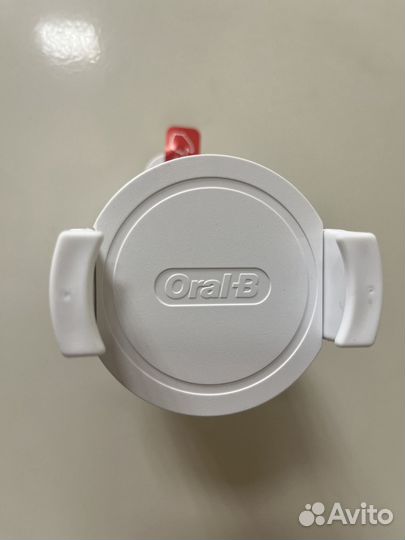 Настенный держатель смартфона Oral-B с присоской