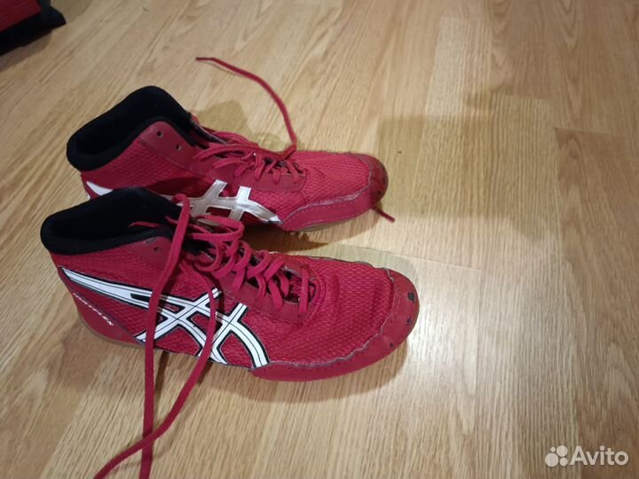 Борцовки asics