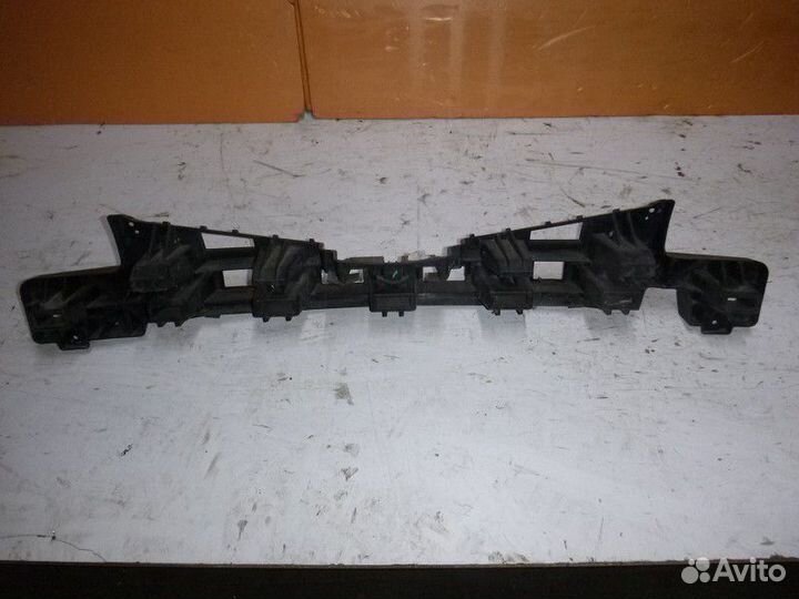 Усилитель переднего бампера (наполнитель) hyundai