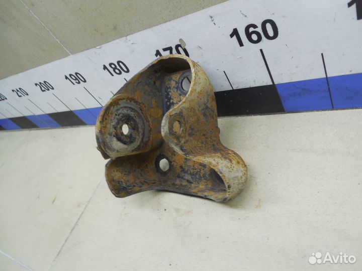 Кронштейн задней балки Fusion 2002-2012