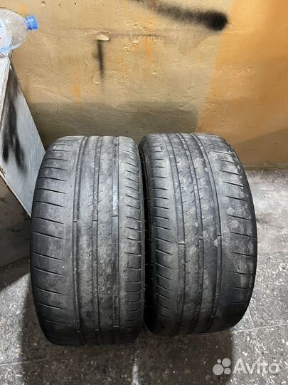 Michelin Pilot Sport Cup 2 265/35 R19