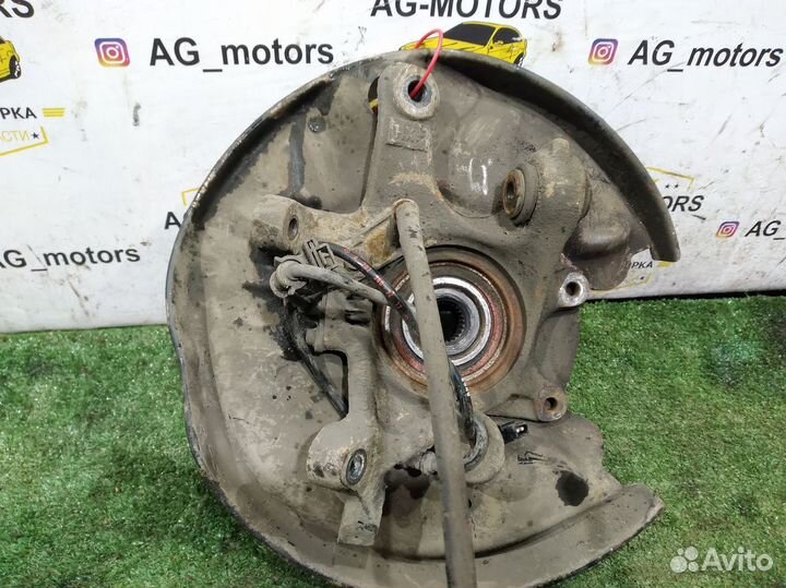 Кулак поворотный задний левый M111 2,3 W208,C208