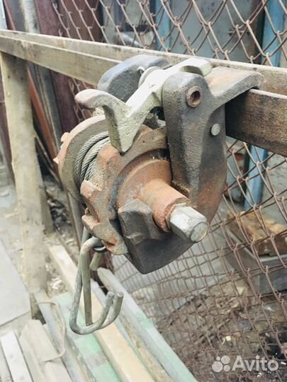Лебёдка запасного колеса ЗИЛ 133
