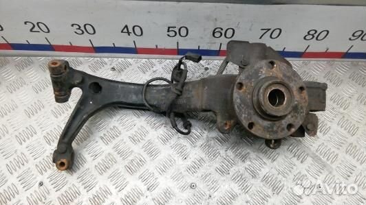 Ступица передняя правая volkswagen passat B5 (YBE0