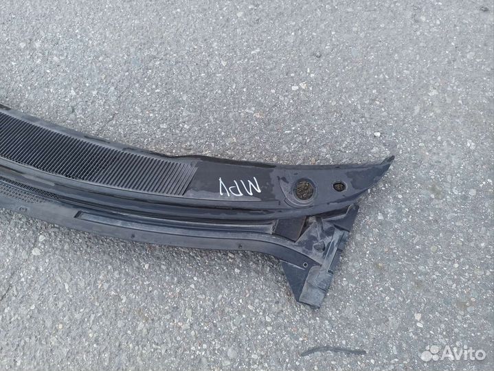 Mazda MPV 2 жабо