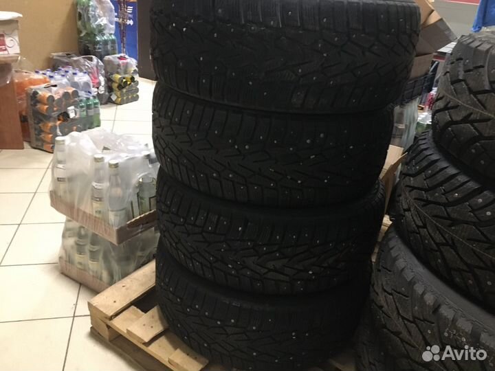 Nokian Tyres Hakkapeliitta 7 215/55 R17