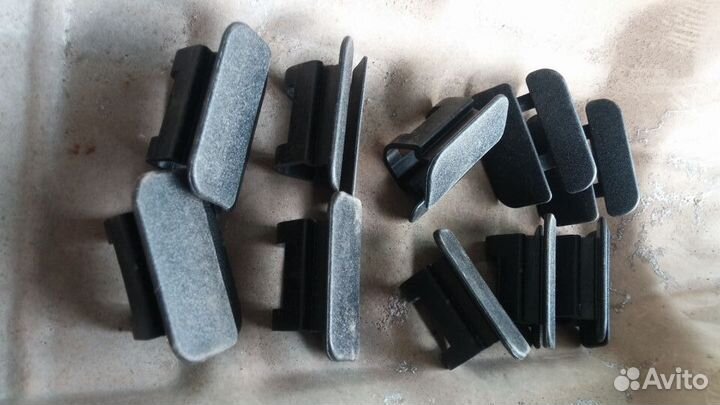 Freelander 2 клипсы крепления шумоизоляции капота