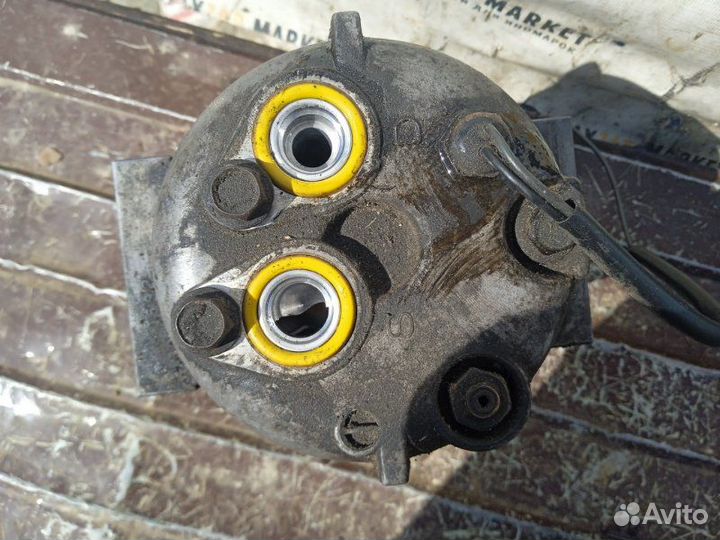 Компрессор кондиционера Volvo S80 1998 (б/у)