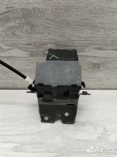 Замок багажника Mercedes E-Class W211 OM648 2005