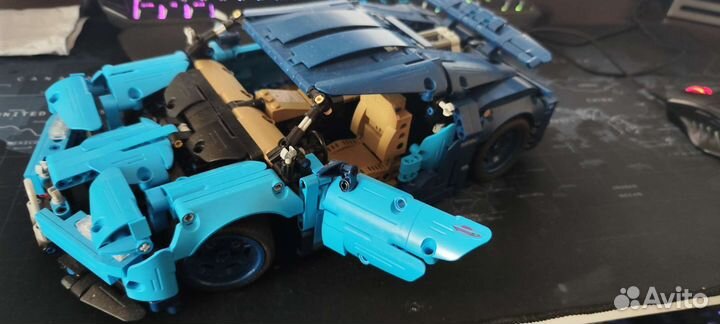 Бугатти широн