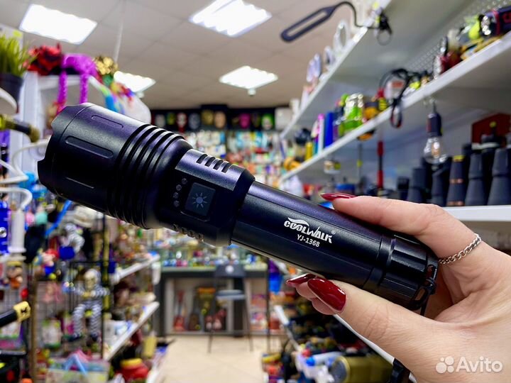 Фонарь ручной Feimao до 5 км профессиональный