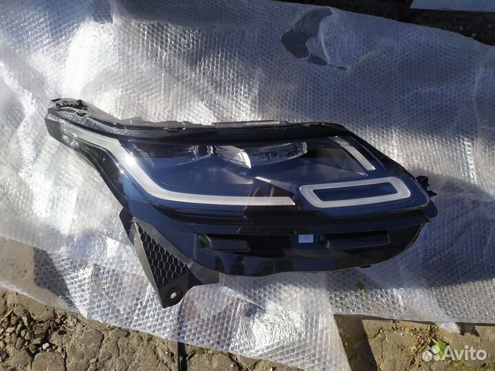 Фара правая range rover velar LED L560