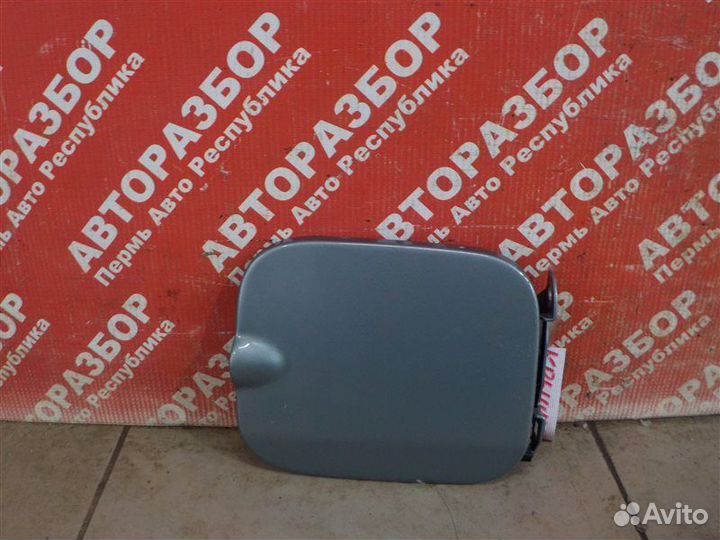 Лючок бензобака Renault Logan LS12 K7JA710 2011