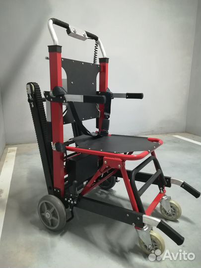 Гусеничный электроподъемник