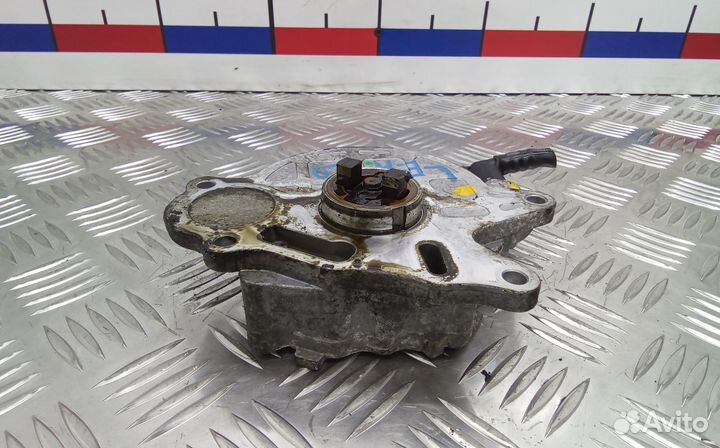 Насос вакуумный volkswagen passat B6 2009