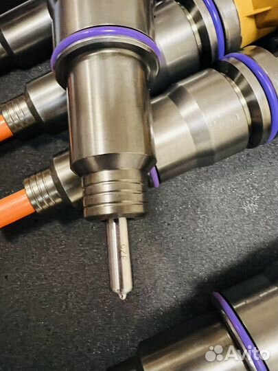 Насос-форсунки Volvo Renault DXI11 21582103