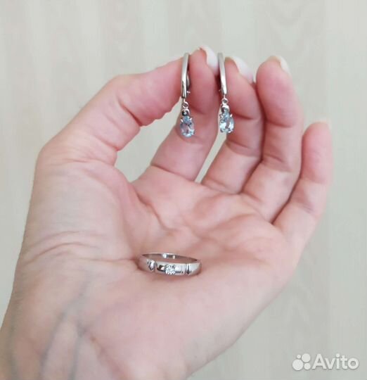 Серебряные серьги и кольцо, соколов