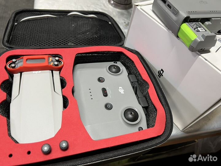 Продам квадрокоптер DJI mini 2