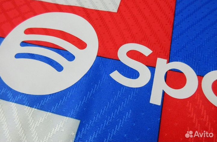 Форма третья гостевая Барселона сезон 23/24