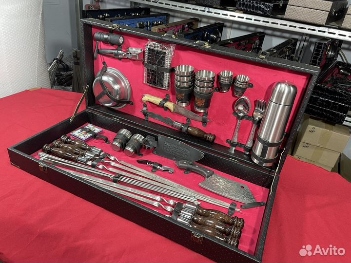 Шашлычный набор для пикника в чемодане