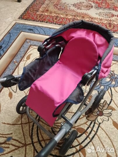 Коляска для кукол