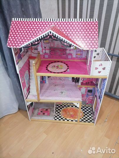 Домик кукольный