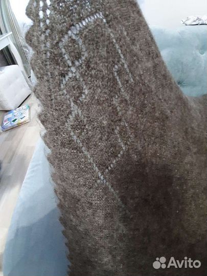 Пуховый платок из козьего пуха (шаль)