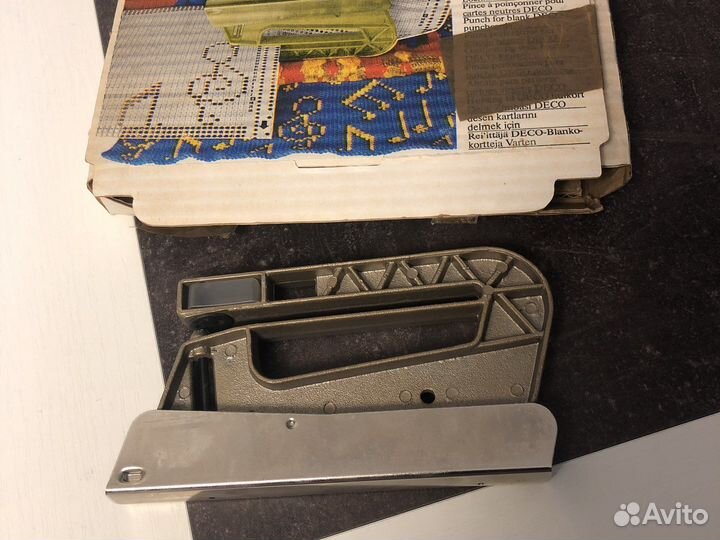 Для вязальных машин, делает перфокарты 5 класс