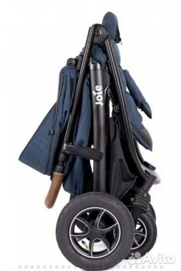 Прогулочная коляска joie mytrax