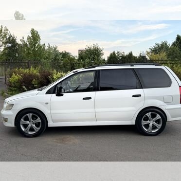 Mitsubishi Space Wagon 2.0 MT, 2001, 324 000 км