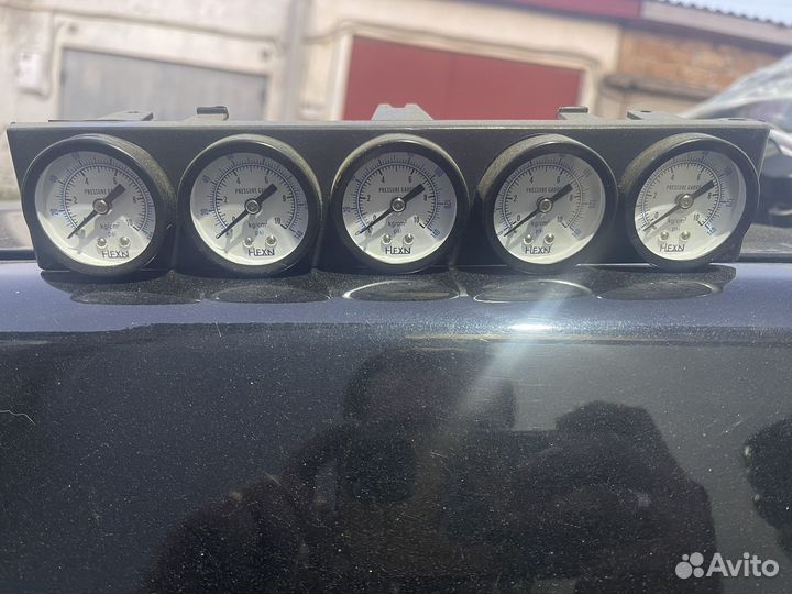 Манометры на пневму