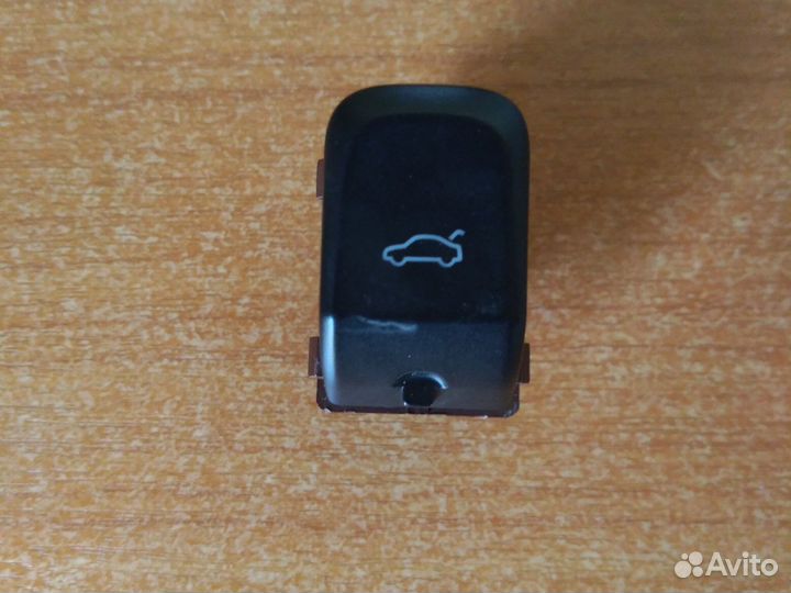 Кнопка открывания багажника audi a4 b8