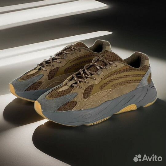 Кроссовки adidas yeezy boost 700 V2 (Арт.71362)