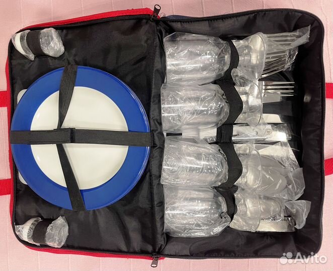 Набор для пикника на 4 персоны + плед