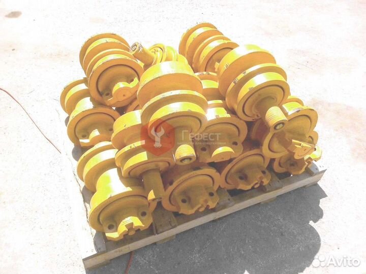 Каток поддерживающий CAT R140LCM-7 81E6-2003
