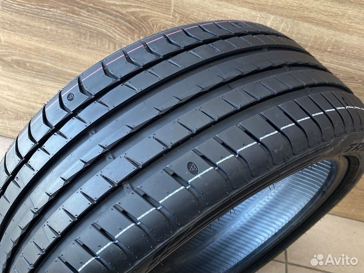 Triangle EffeXSport TH202 255/35 R18 94Y