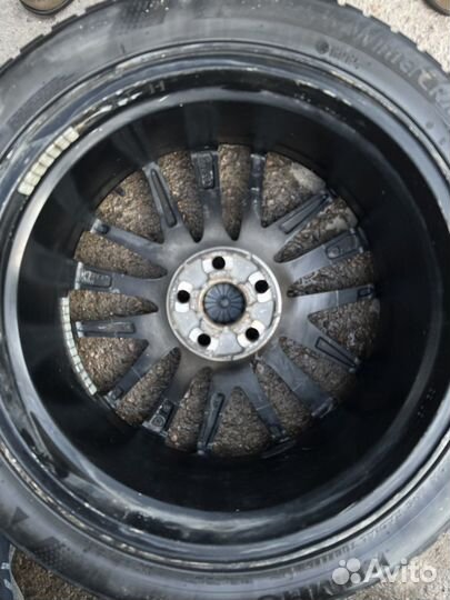 Kumho WinterCraft KW27 245/40 R19