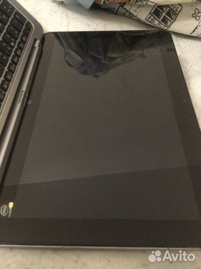 HP elite x2 1011 g1, intel 5y71 (i5)