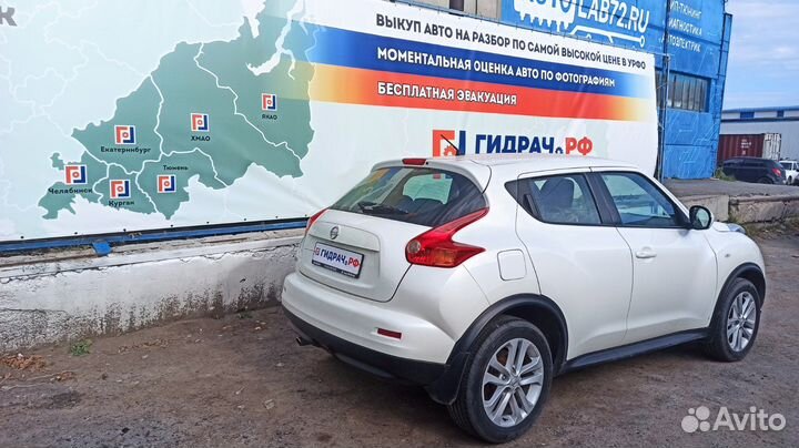 Блок кнопок Nissan Juke (F15)