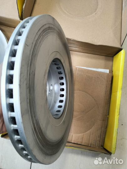 Диски тормозные перед на lexus GS,IS,RC